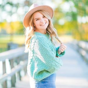 Meet your Posher, Karalea